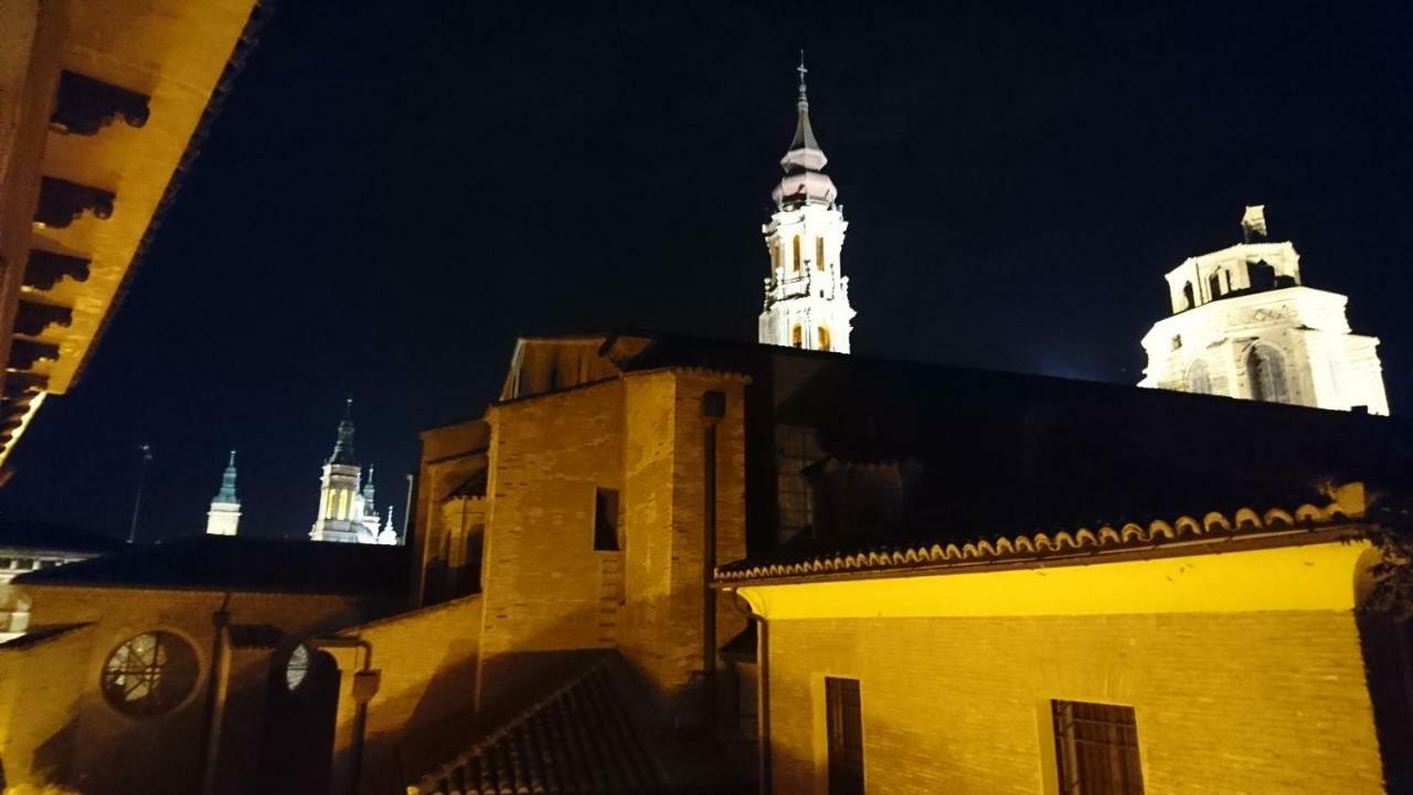 Apartamento Dean Dos Catedrales Zaragoza Exterior foto