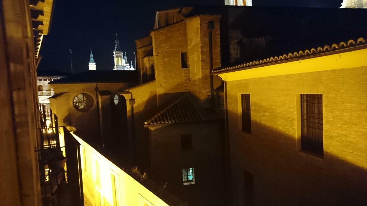 Apartamento Dean Dos Catedrales Zaragoza Exterior foto